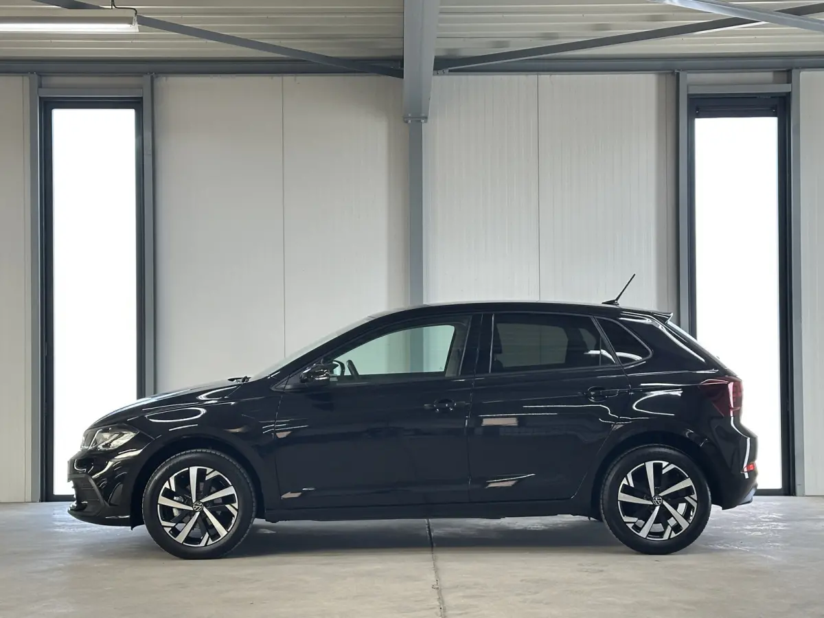 1.0 TSI Life Edition 95 pk Apple | Clima | Carplay/Android Auto| LED | Camera |