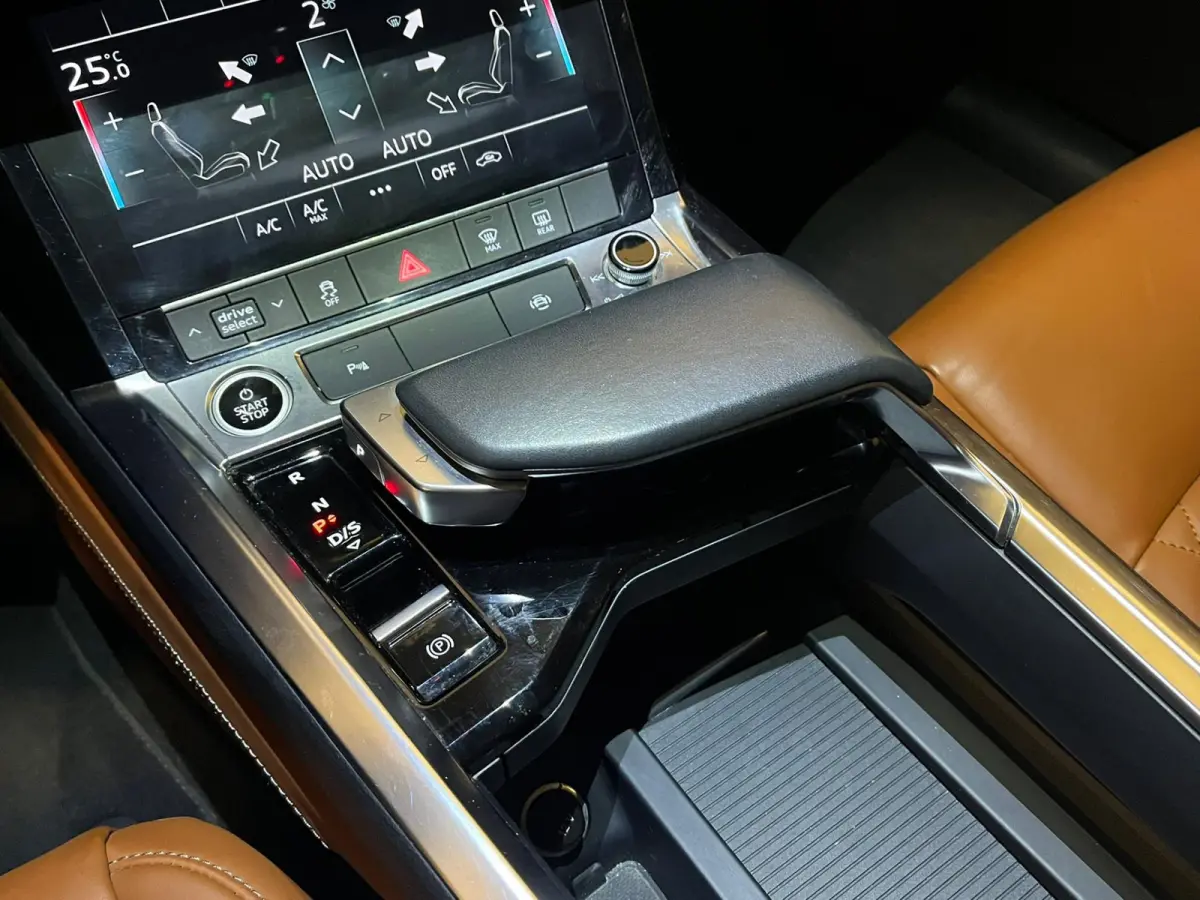 55 quattro S edition 95 kWh|NAP|INRUIL MOGELIJK|