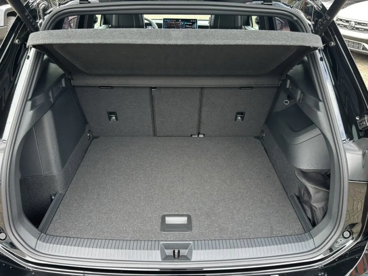 1.5 TSI e-HYBRID 272 PK R-LINE PANO-DAK/CAMERA/TREKHAAK/H&K/HUD/LEDER/MEMORY