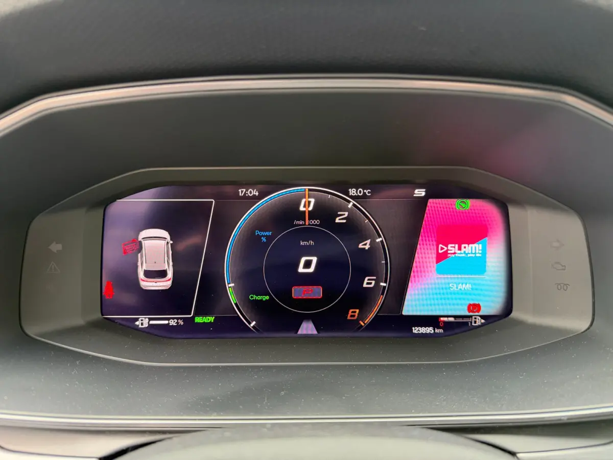 1.4 e-Hybrid 245 LED Sfeer Navi PDC