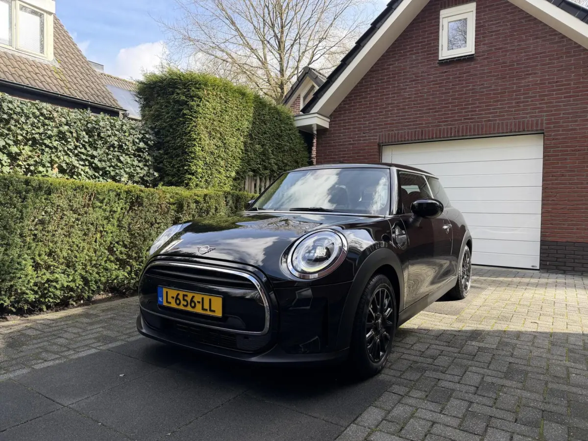 Mini | Facelift | Navi | AppleCarplay | LED