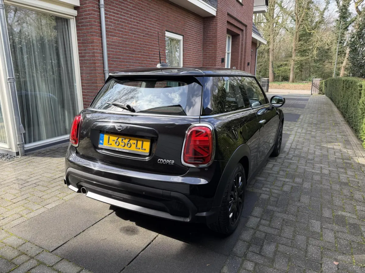 Mini | Facelift | Navi | AppleCarplay | LED