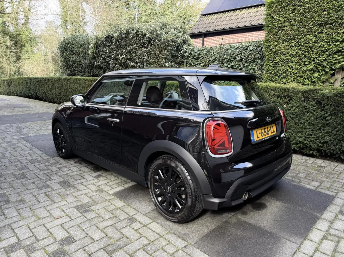 Mini | Facelift | Navi | AppleCarplay | LED