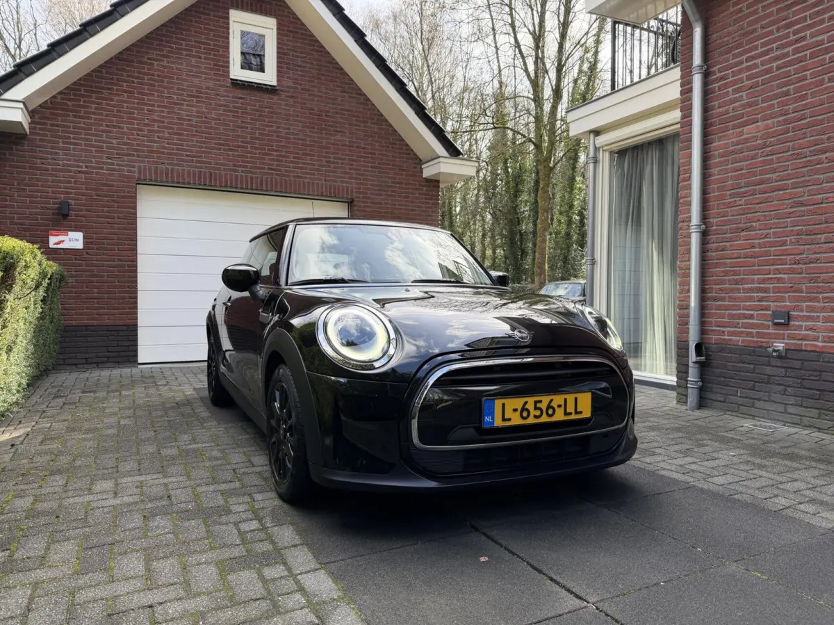 Mini | Facelift | Navi | AppleCarplay | LED