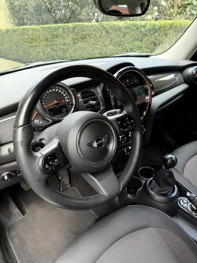 Mini | Facelift | Navi | AppleCarplay | LED