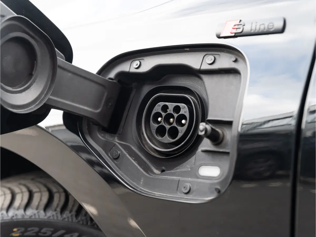40 TFSI e Business edition S line, PANO, CAMERA, Sportstoelen, Carplay