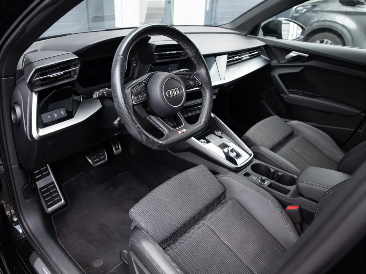 40 TFSI e Business edition S line, PANO, CAMERA, Sportstoelen, Carplay