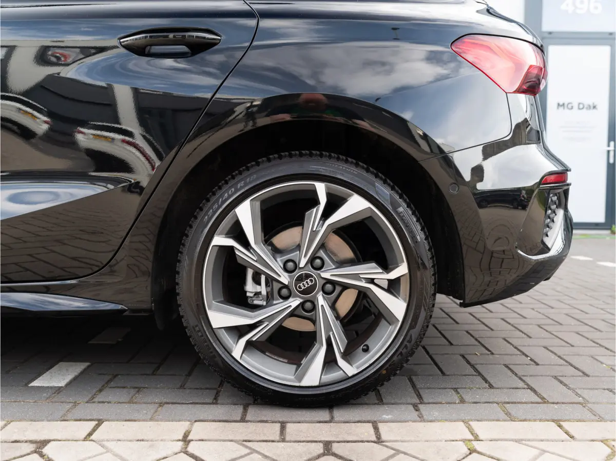 40 TFSI e Business edition S line, PANO, CAMERA, Sportstoelen, Carplay