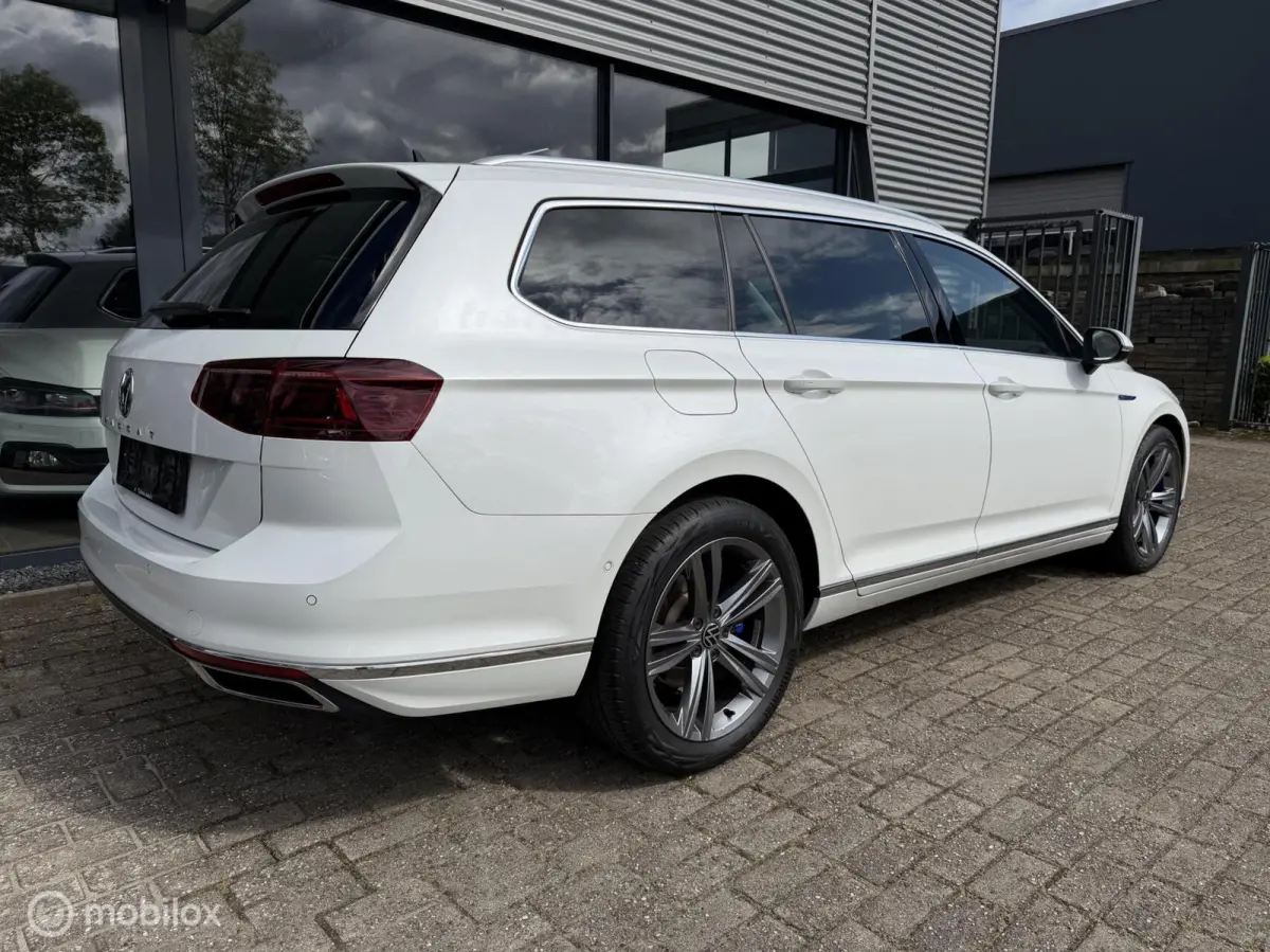 1.4 TSI PHEV GTE 19 inch r-line trekh virtual