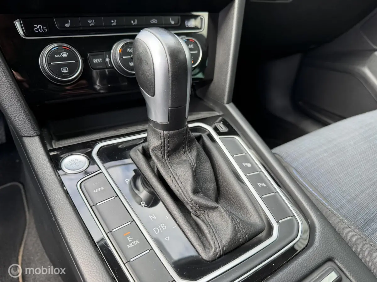 1.4 TSI PHEV GTE 19 inch r-line trekh virtual