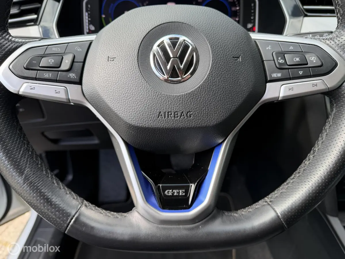 1.4 TSI PHEV GTE 19 inch r-line trekh virtual