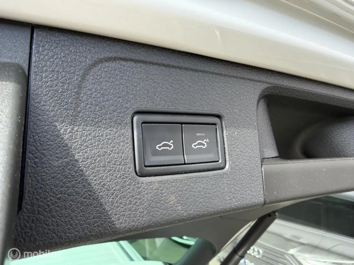 1.4 TSI PHEV GTE 19 inch r-line trekh virtual