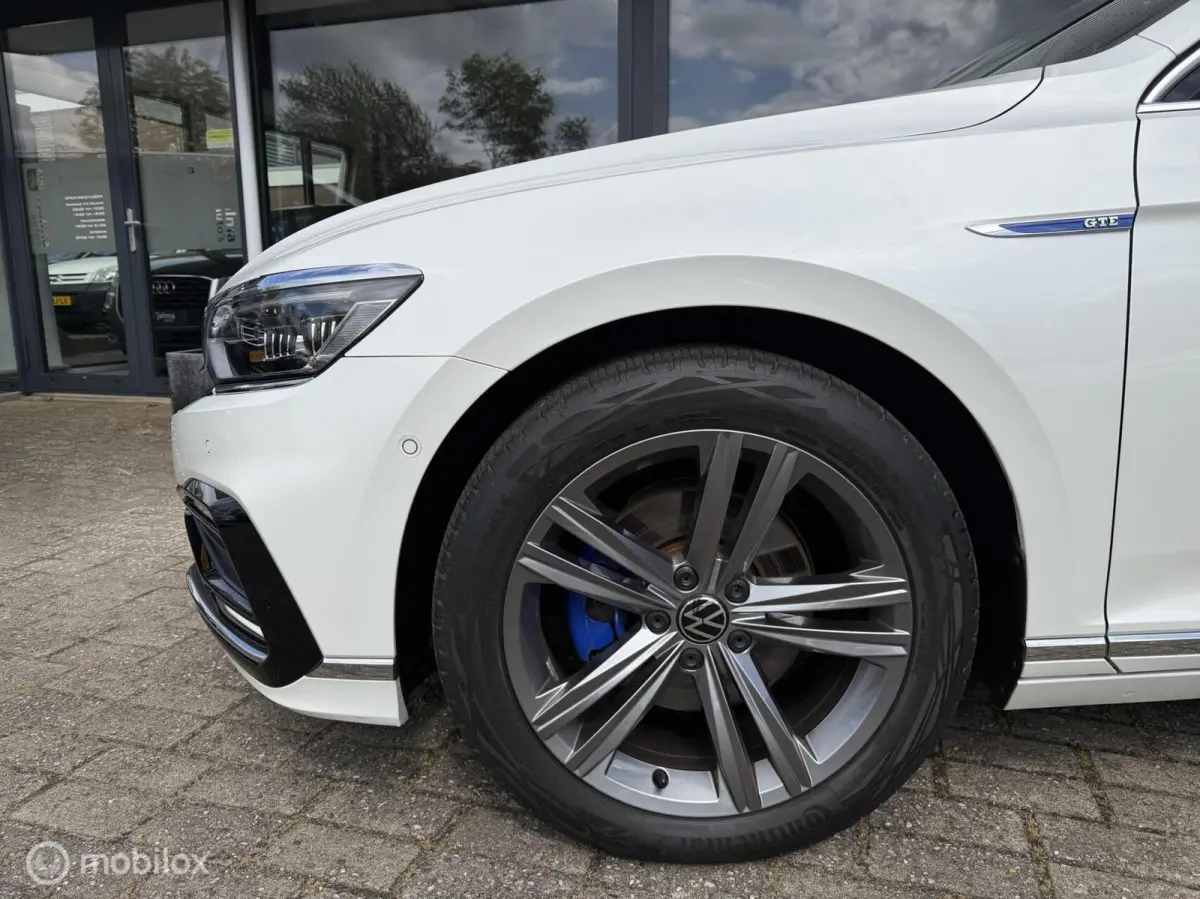 1.4 TSI PHEV GTE 19 inch r-line trekh virtual