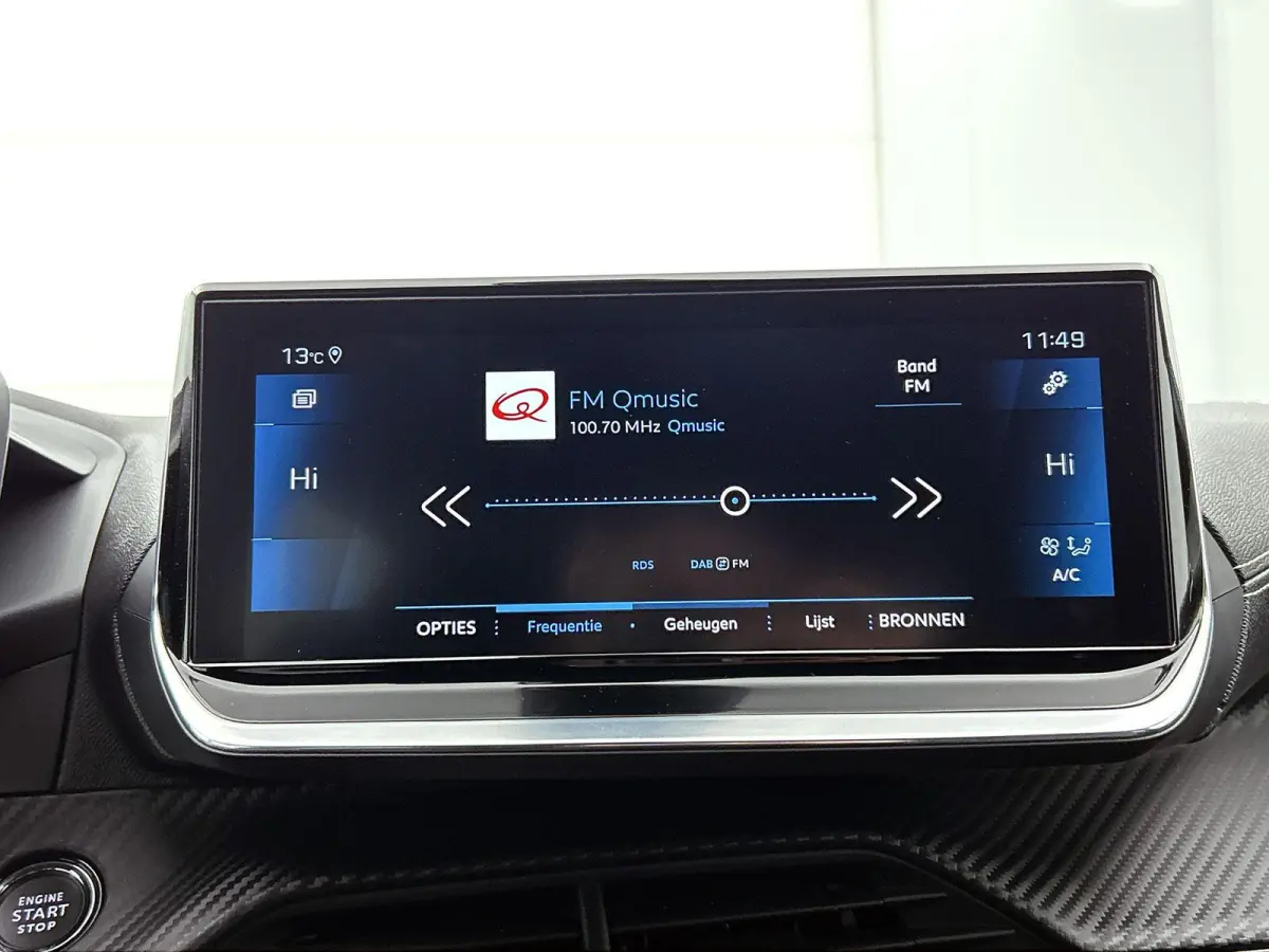 1.2 GT 100pk | Navigatie | Climate Control | Camera | Cruise Control | Dodehoekdetectie | 17"LMV | LED | Apple Carplay/Android Auto |