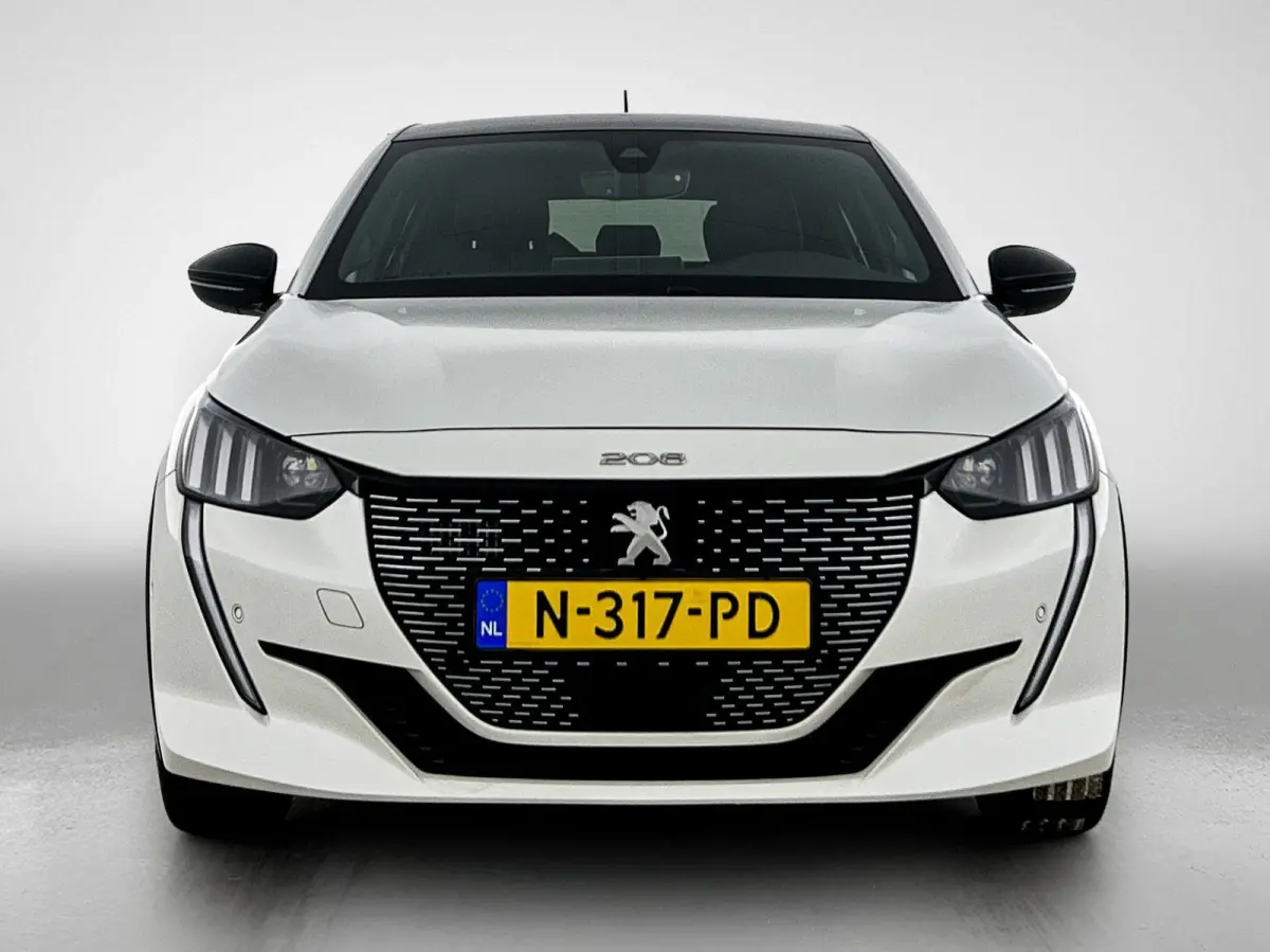 1.2 GT 100pk | Navigatie | Climate Control | Camera | Cruise Control | Dodehoekdetectie | 17"LMV | LED | Apple Carplay/Android Auto |