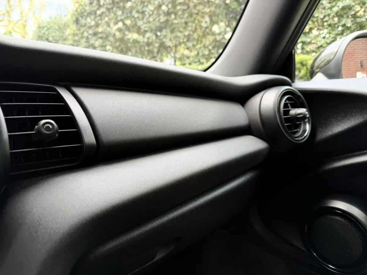 Mini 1.5 Black Edition | Bj.2019 | Navi | Automaat