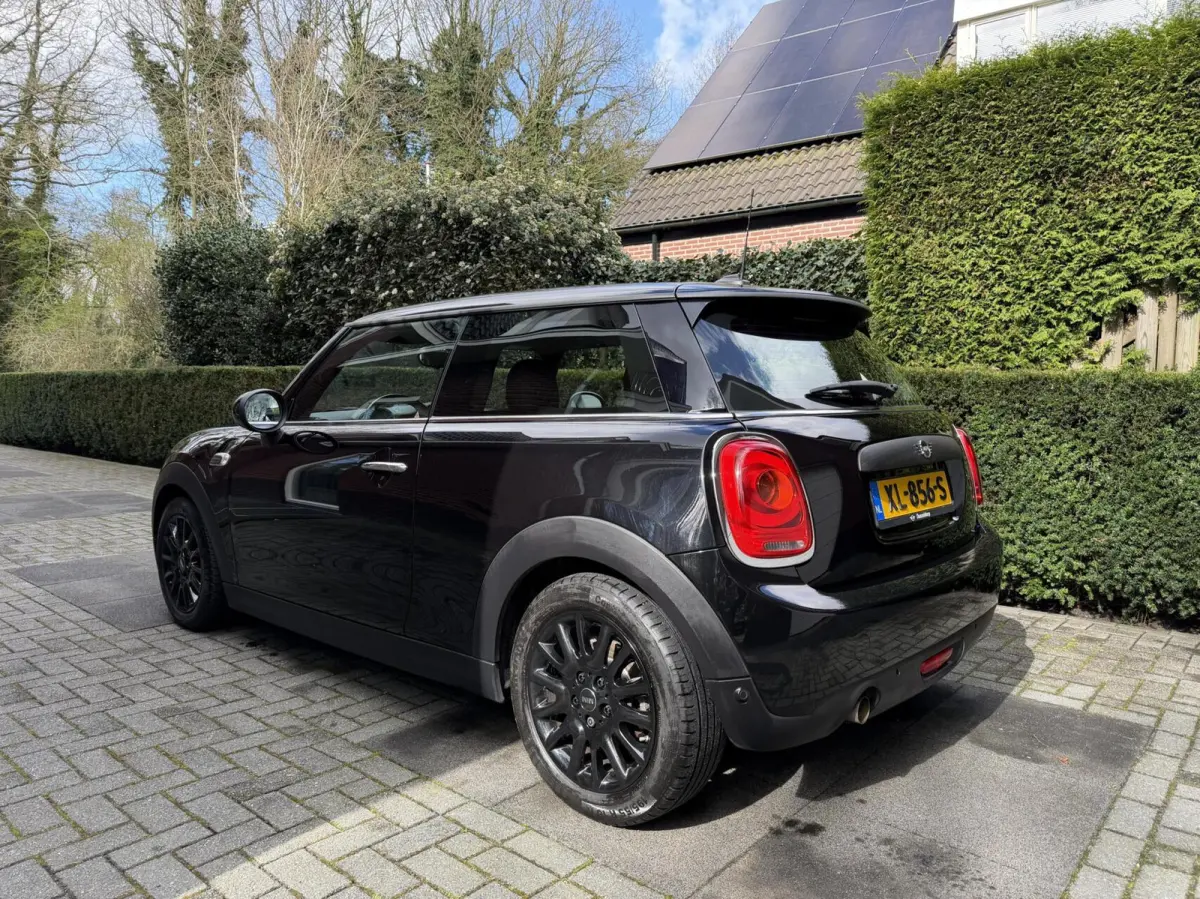 Mini 1.5 Black Edition | Bj.2019 | Navi | Automaat