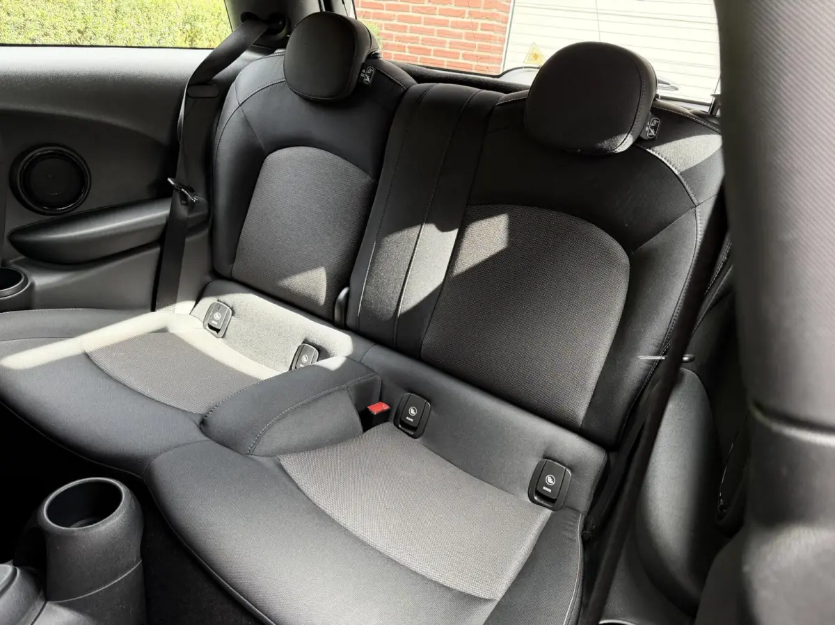 Mini 1.5 Black Edition | Bj.2019 | Navi | Automaat