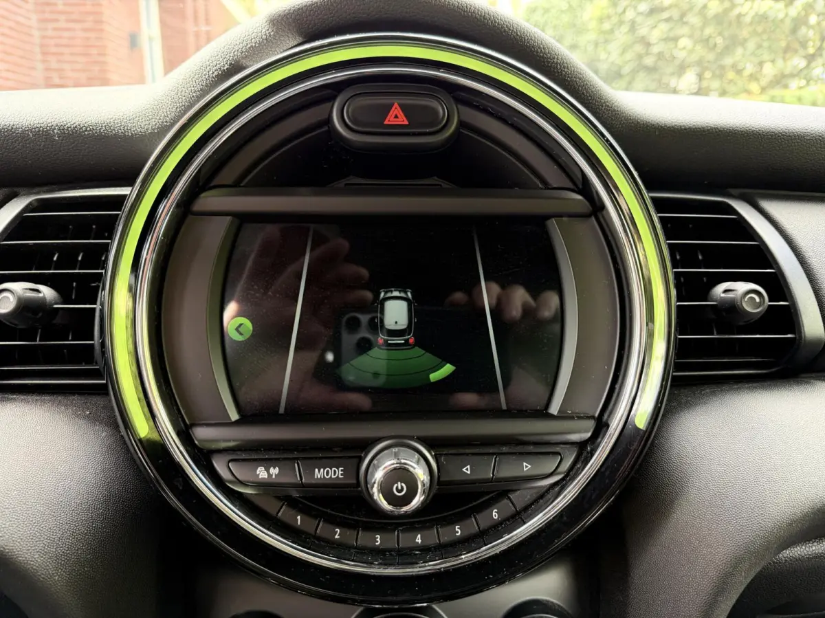 Mini 1.5 Black Edition | Bj.2019 | Navi | Automaat