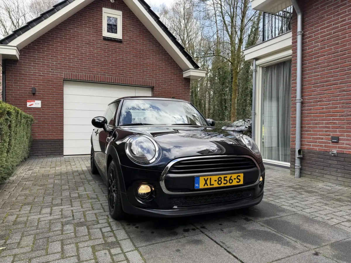 Mini 1.5 Black Edition | Bj.2019 | Navi | Automaat