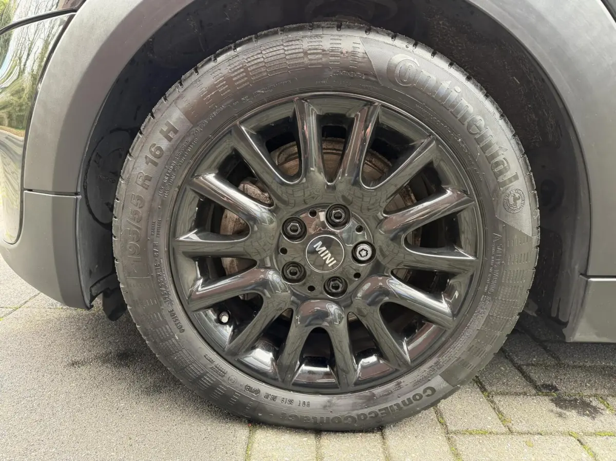 Mini 1.5 Black Edition | Bj.2019 | Navi | Automaat