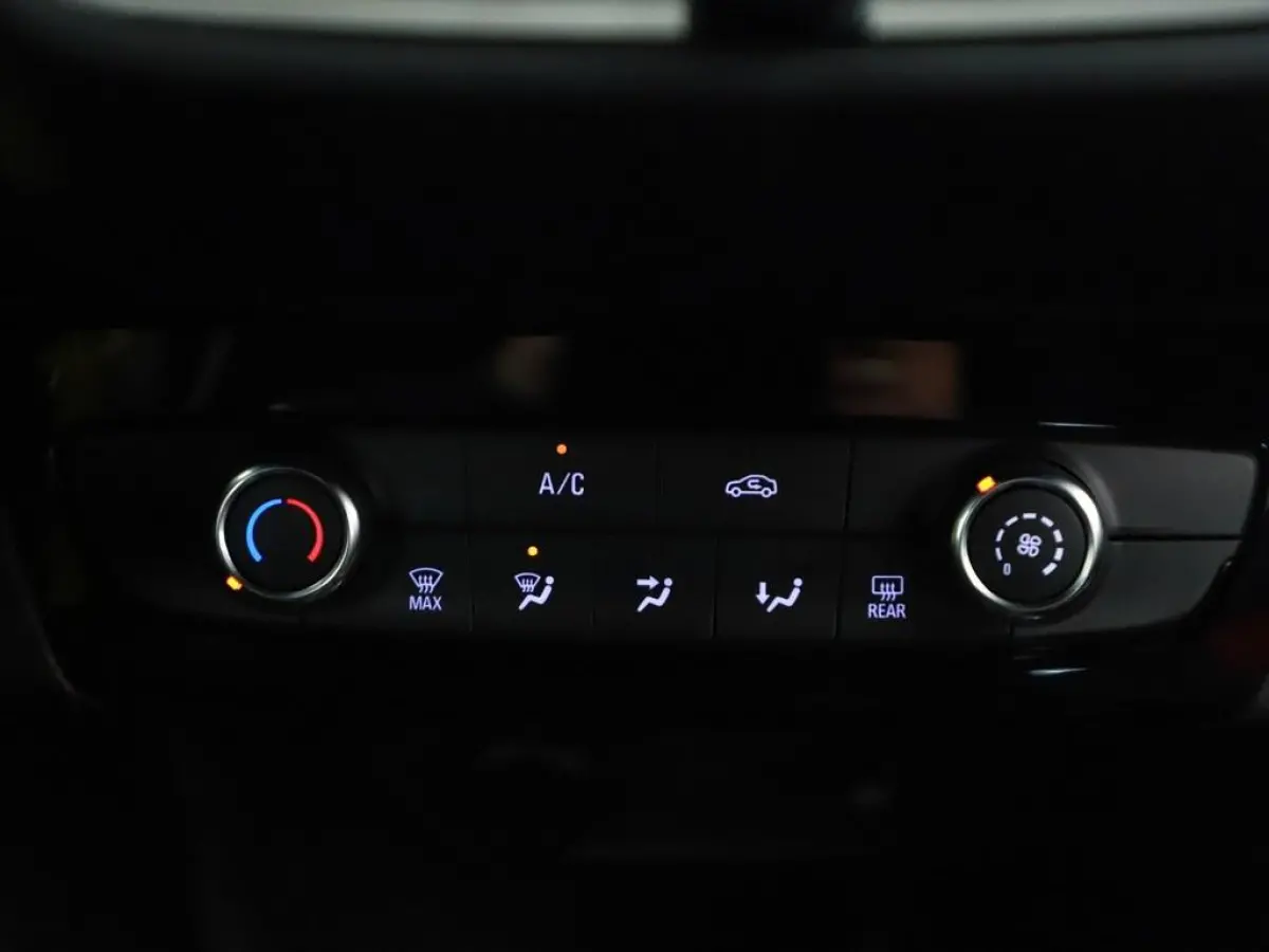 1.2T 100PK GS Line Led/Vc/Nav/Camera/Cruise