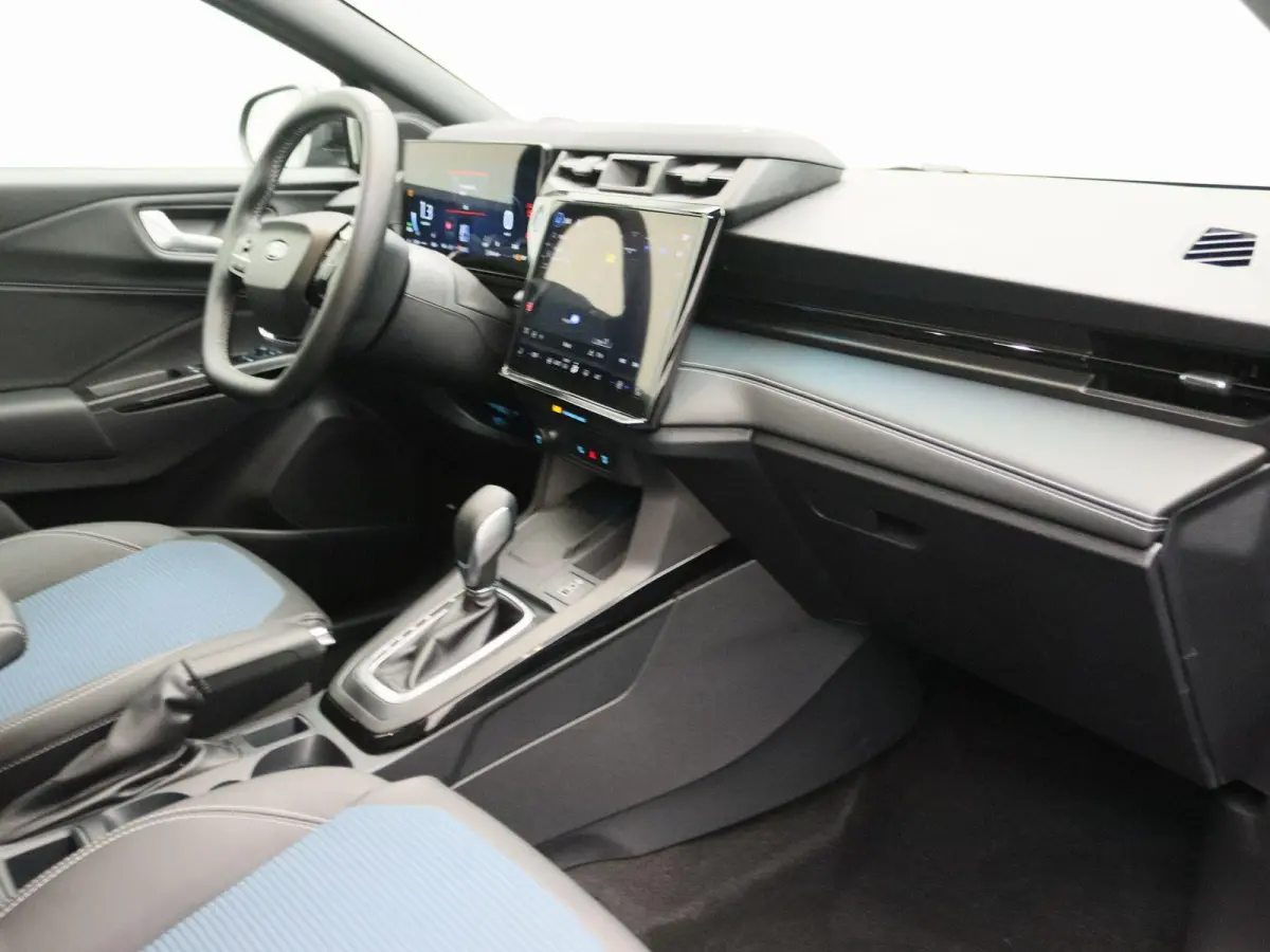 1.0 EcoBoost BlueCruise Edition | UIT VOORRAAD LEVERBAAR | 155 pk Automaat | Winter pack | €5.000 KORTING |