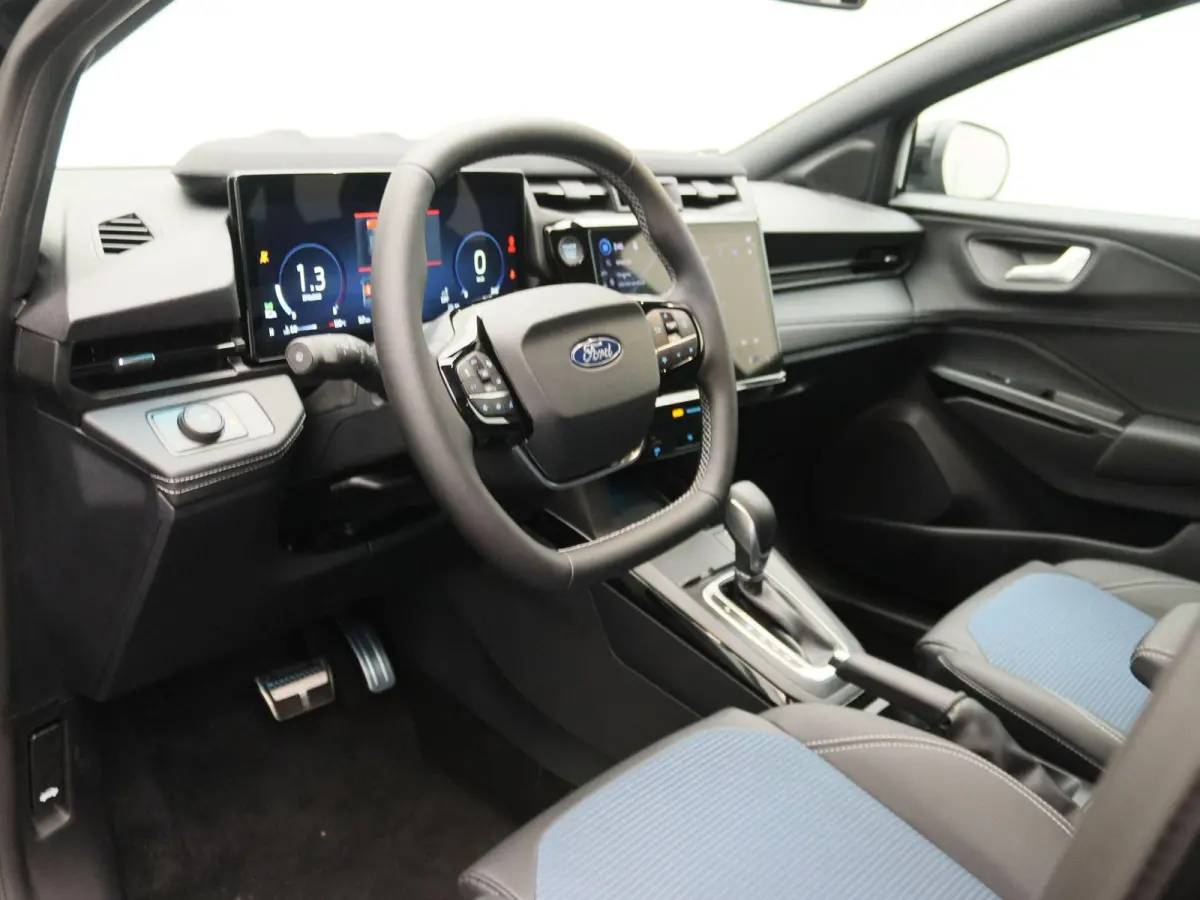 1.0 EcoBoost BlueCruise Edition | UIT VOORRAAD LEVERBAAR | 155 pk Automaat | Winter pack | €5.000 KORTING |