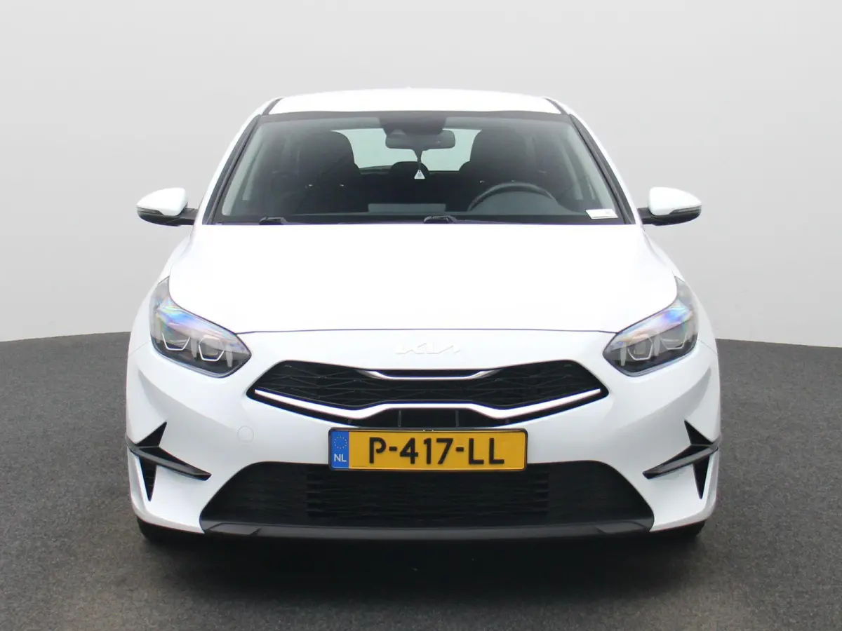 1.0 T-GDi DynamicLine | Apple Carplay / Android Auto | Camera | Parkeersensoren | Climate Control |