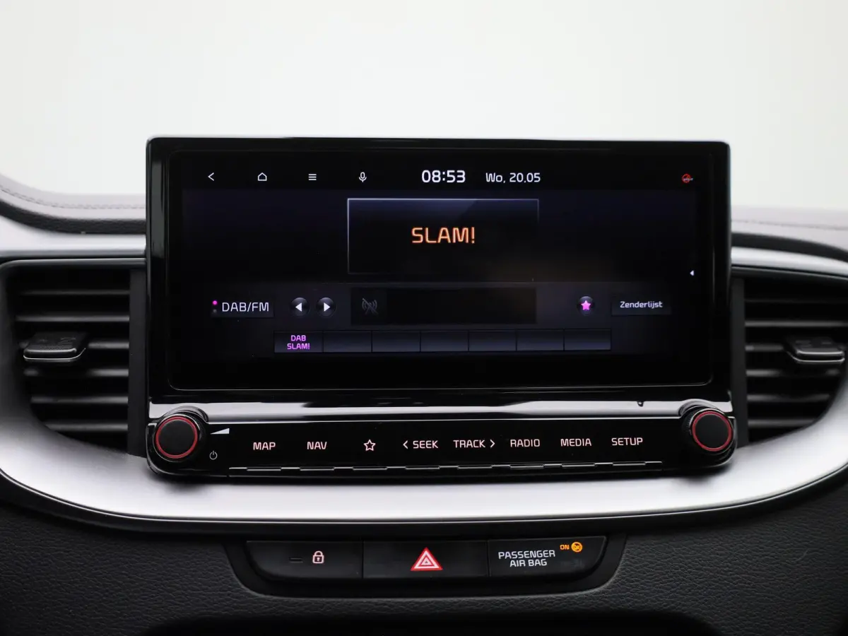 1.0 T-GDi DynamicLine | Apple Carplay / Android Auto | Camera | Parkeersensoren | Climate Control |