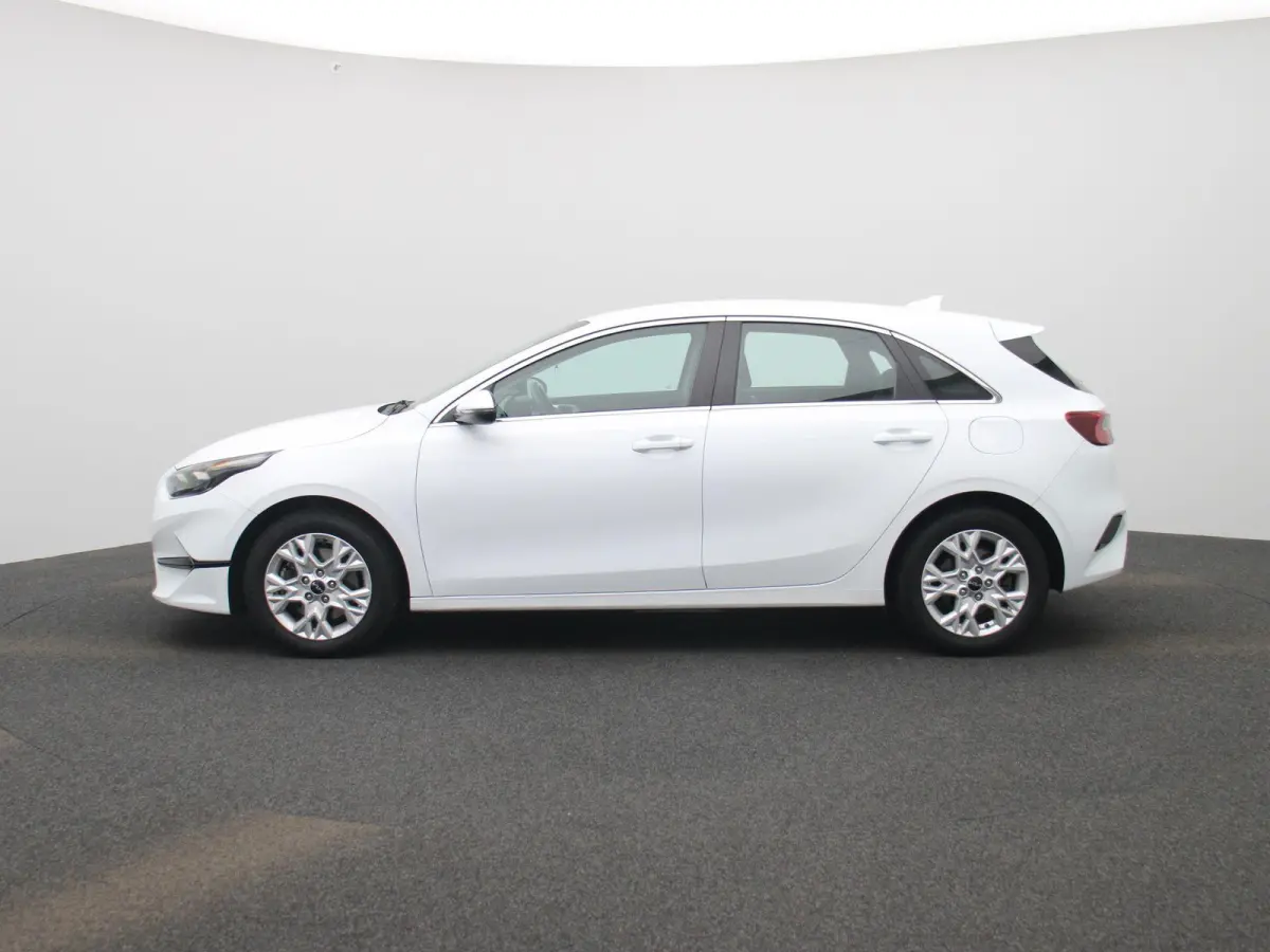 1.0 T-GDi DynamicLine | Apple Carplay / Android Auto | Camera | Parkeersensoren | Climate Control |