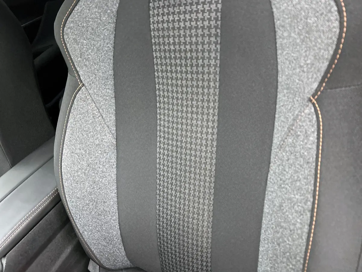 SUV 130pk Executive |GRATIS € 1000,- ACCESSOIRES NAAR KEUZE! | Trekhaak| Navigatie | Camera | Apple Carplay / Android Auto | Draadloze telefoonlader |  | Lage kilometerstand | 17" lichtmet