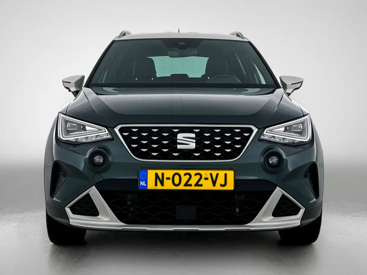 1.0 TSI Xperience 111PK Automaat / Stoelverwarming / Airco-ecc. / 1/2 leder / Lmv.18" / Navigatie / Apk 01-2028