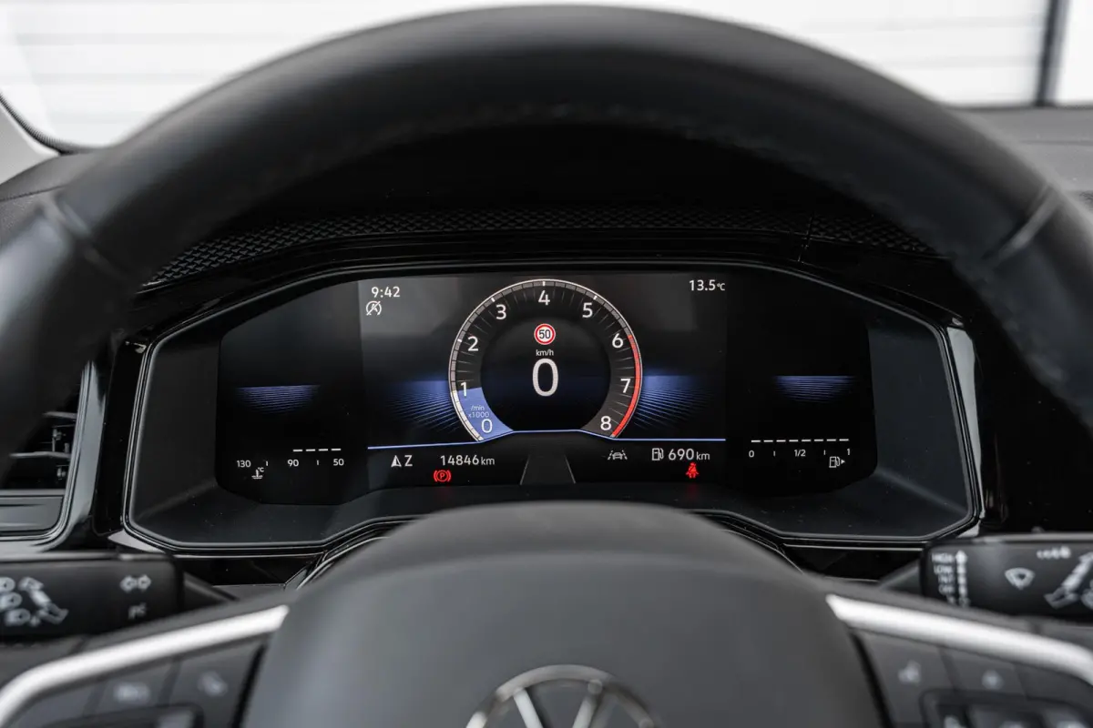 1.0 TSI 95pk Life Edition | Navigatie | App Connect | Achteruitrijcamera