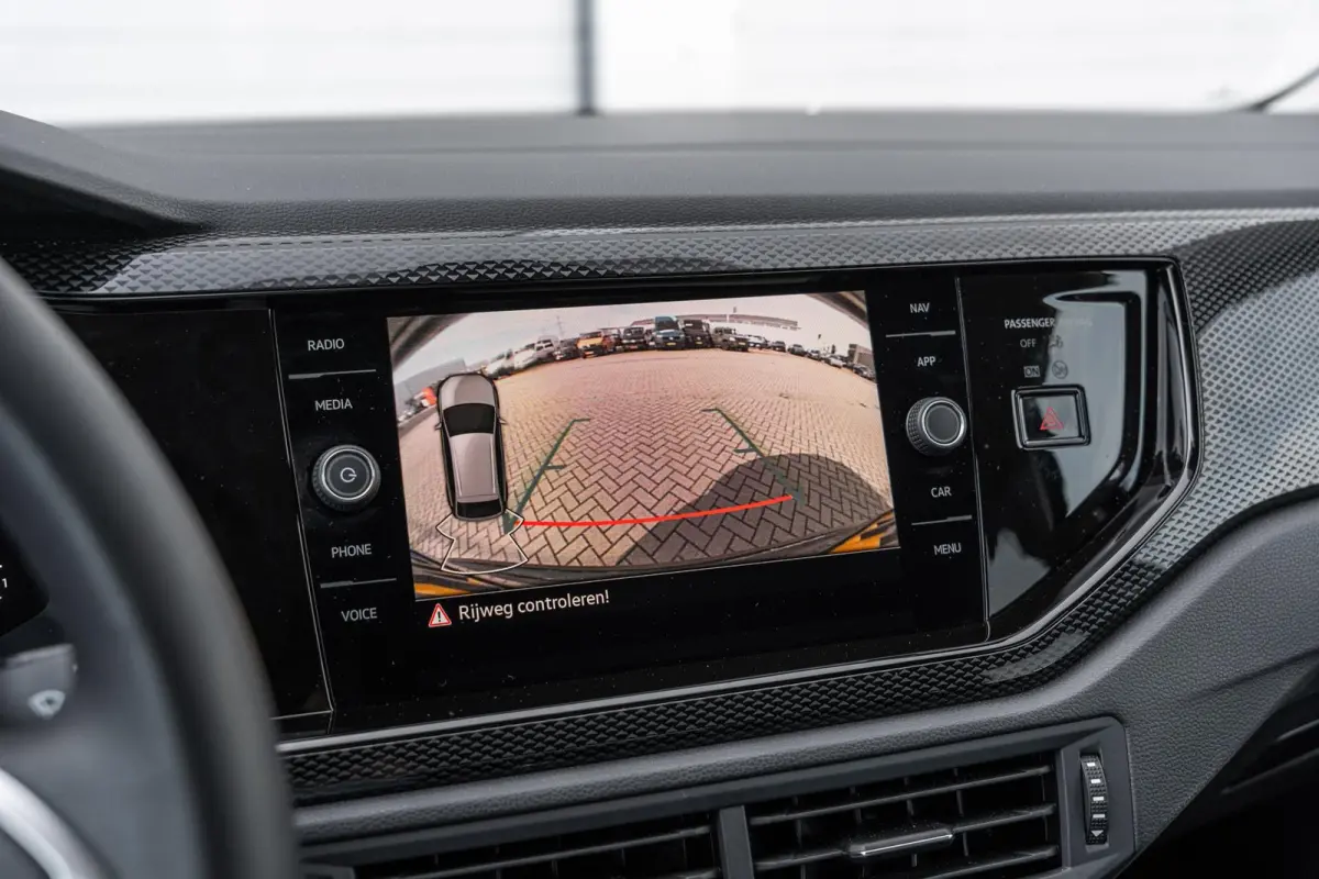 1.0 TSI 95pk Life Edition | Navigatie | App Connect | Achteruitrijcamera