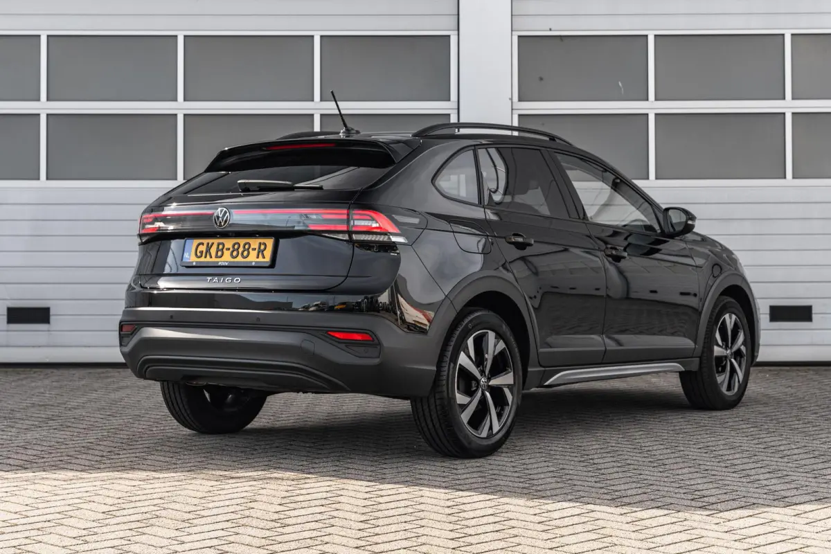 1.0 TSI 95pk Life Edition | Navigatie | App Connect | Achteruitrijcamera