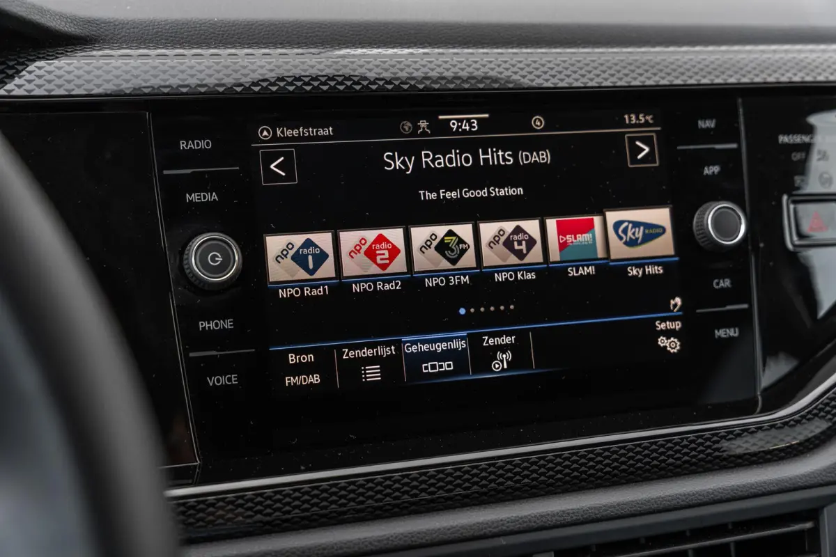 1.0 TSI 95pk Life Edition | Navigatie | App Connect | Achteruitrijcamera