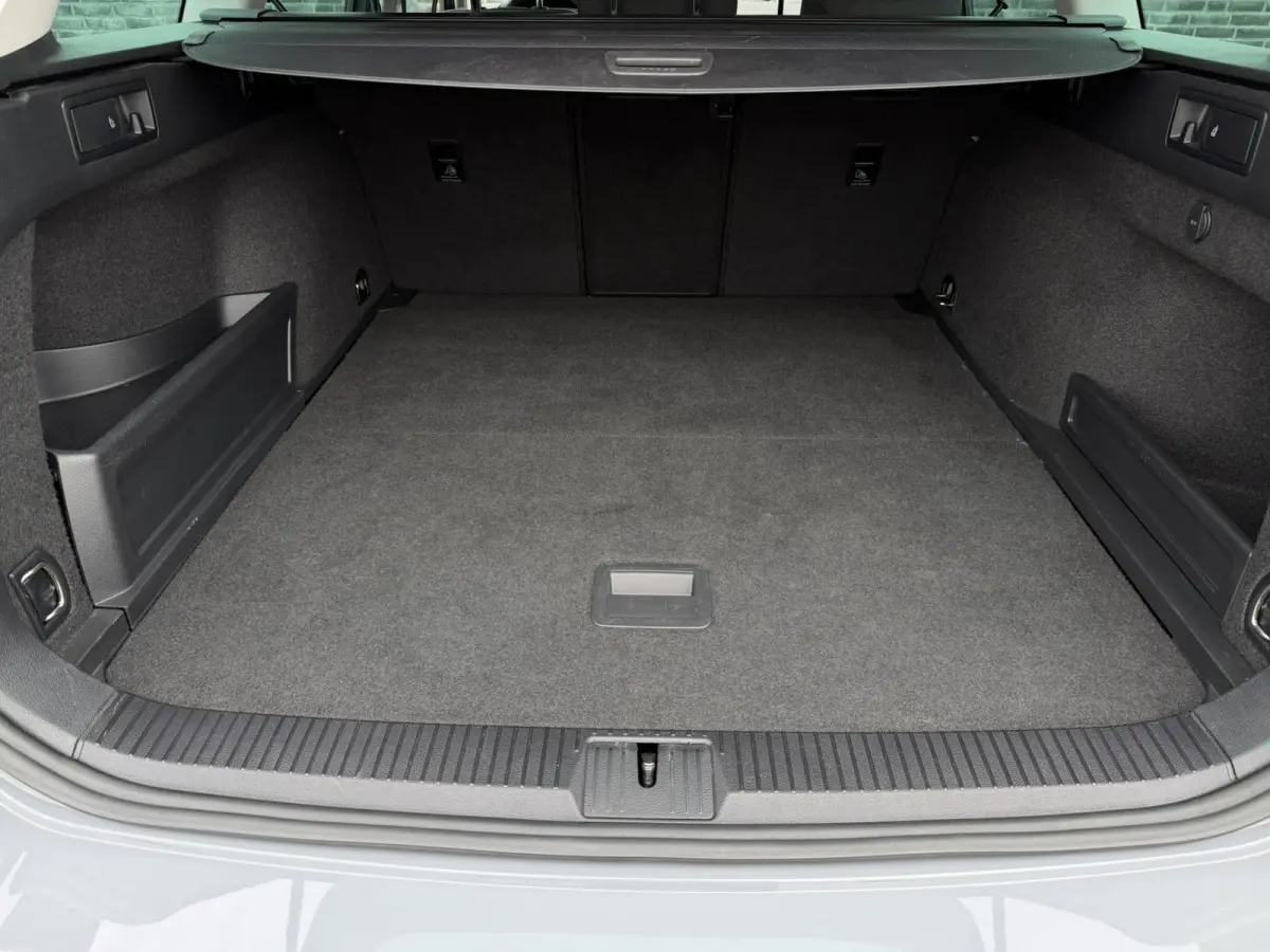 1.4 TSI PHEV GTE Business | Carplay | Camera | LED | Navi | Adap. Cruise