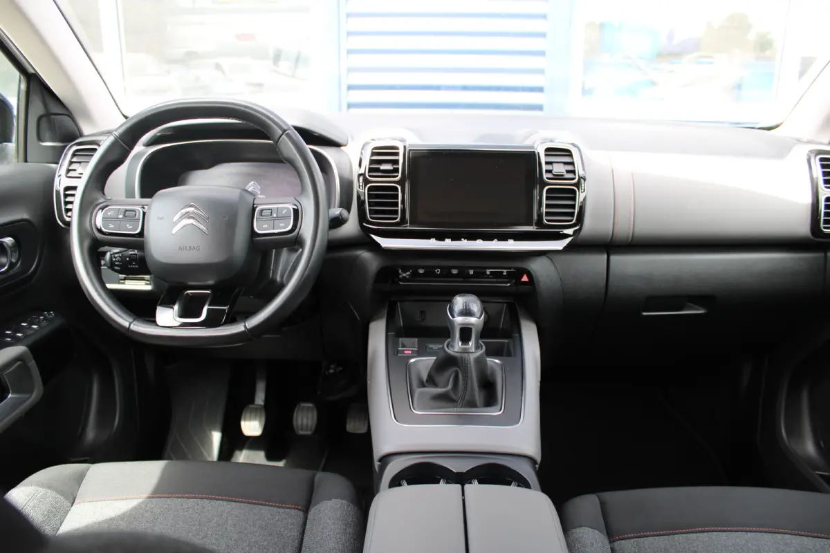 1.2 PureTech Business | camera | navigatie | climate controle | apple carplay/android auto |