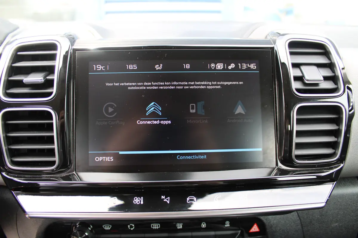 1.2 PureTech Business | camera | navigatie | climate controle | apple carplay/android auto |