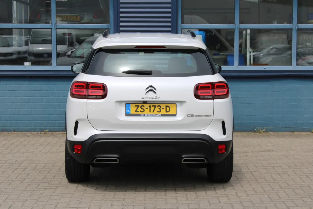1.2 PureTech Business | camera | navigatie | climate controle | apple carplay/android auto |