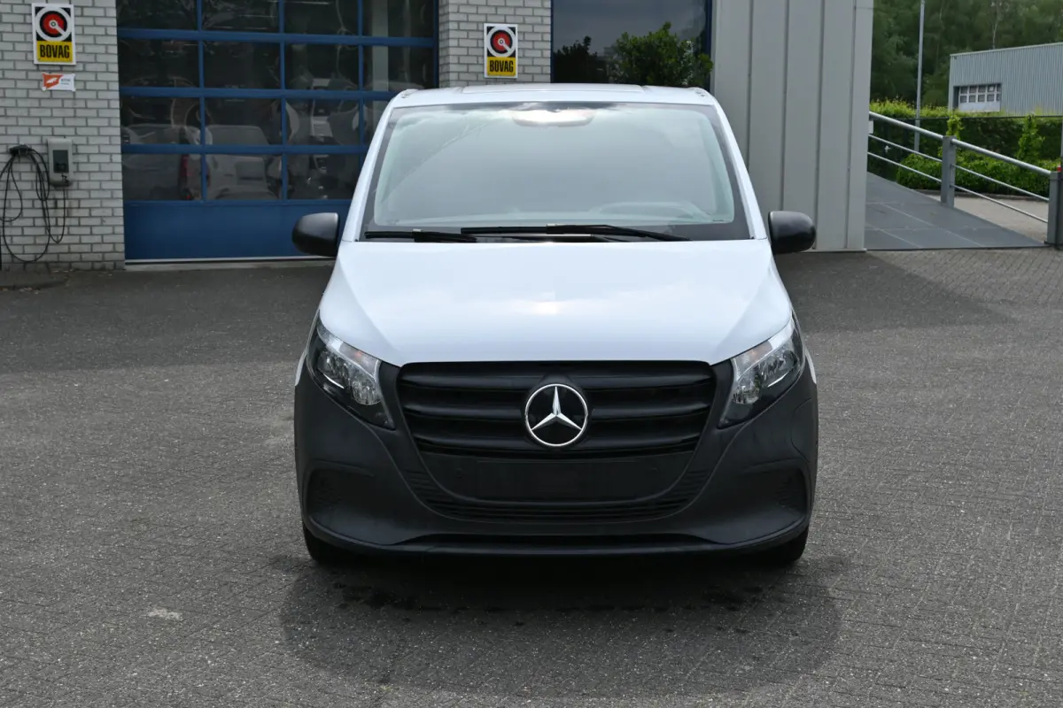112 Facelift L2 60 kWh Pro Snellader, Smartphone integratiepakket, Leder stuur, Winter pakket, Etc.