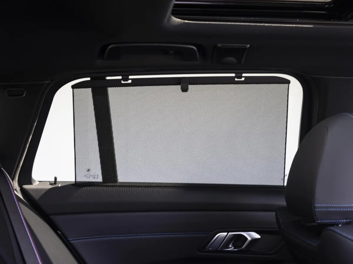 330e | M Sportpakket Pro | Innovation Pack | 19 inch | Stuurwielrand verwarmd | Glazen panoramadak | Trekhaak | Adaptive Cruise Control | Parking Assistant Plus