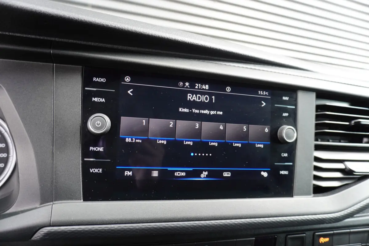 150pk Automaat L2H1 Apple Carplay ACC Cruise control Airco Trekhaak 270° deuren