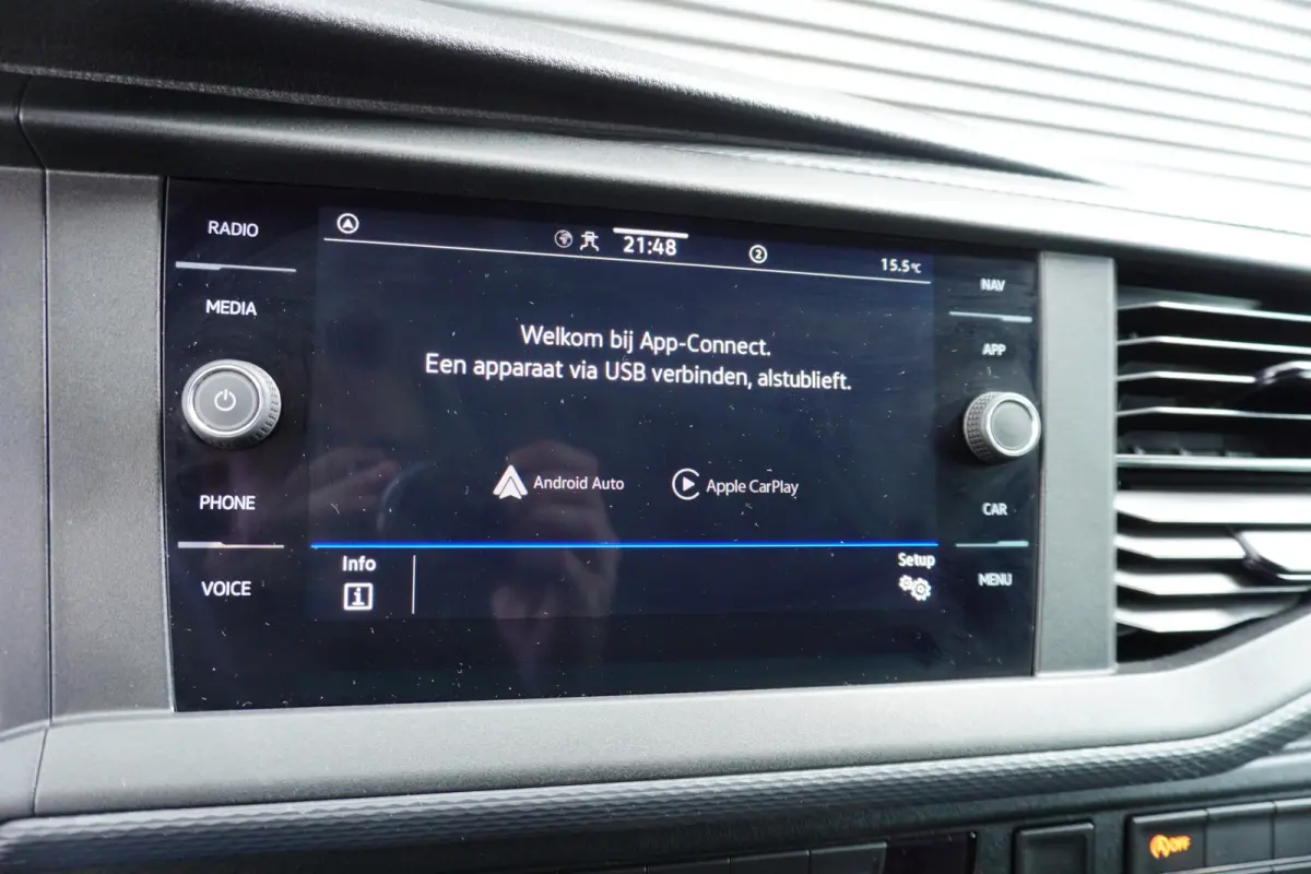 150pk Automaat L2H1 Apple Carplay ACC Cruise control Airco Trekhaak 270° deuren