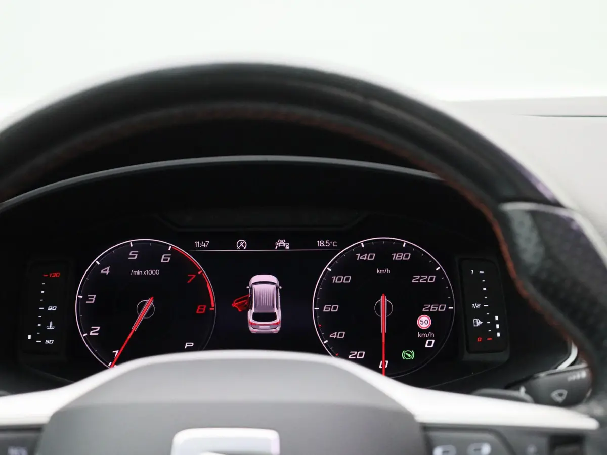 1.5 TSI FR Business Intense | PANORAMADAK | CLIMATE CONTROL | STOELVERWARMING | NAVIGATIE | CAMERA | DIGITAAL DASHBOARD | APPLE CARPLAY | MEMORY STOELEN |