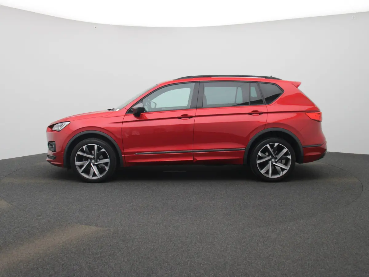 1.5 TSI FR Business Intense | PANORAMADAK | CLIMATE CONTROL | STOELVERWARMING | NAVIGATIE | CAMERA | DIGITAAL DASHBOARD | APPLE CARPLAY | MEMORY STOELEN |