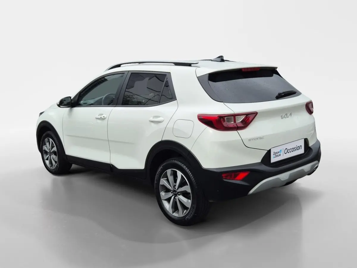 1.0 T-GDi MHEV DynamicPlusLine | Cruise Control | Climate Control | Navigatie | LM Velgen | Camera | Privacy Glass |
