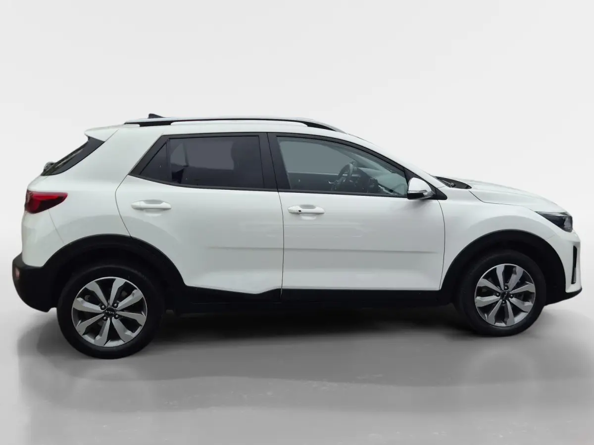1.0 T-GDi MHEV DynamicPlusLine | Cruise Control | Climate Control | Navigatie | LM Velgen | Camera | Privacy Glass |