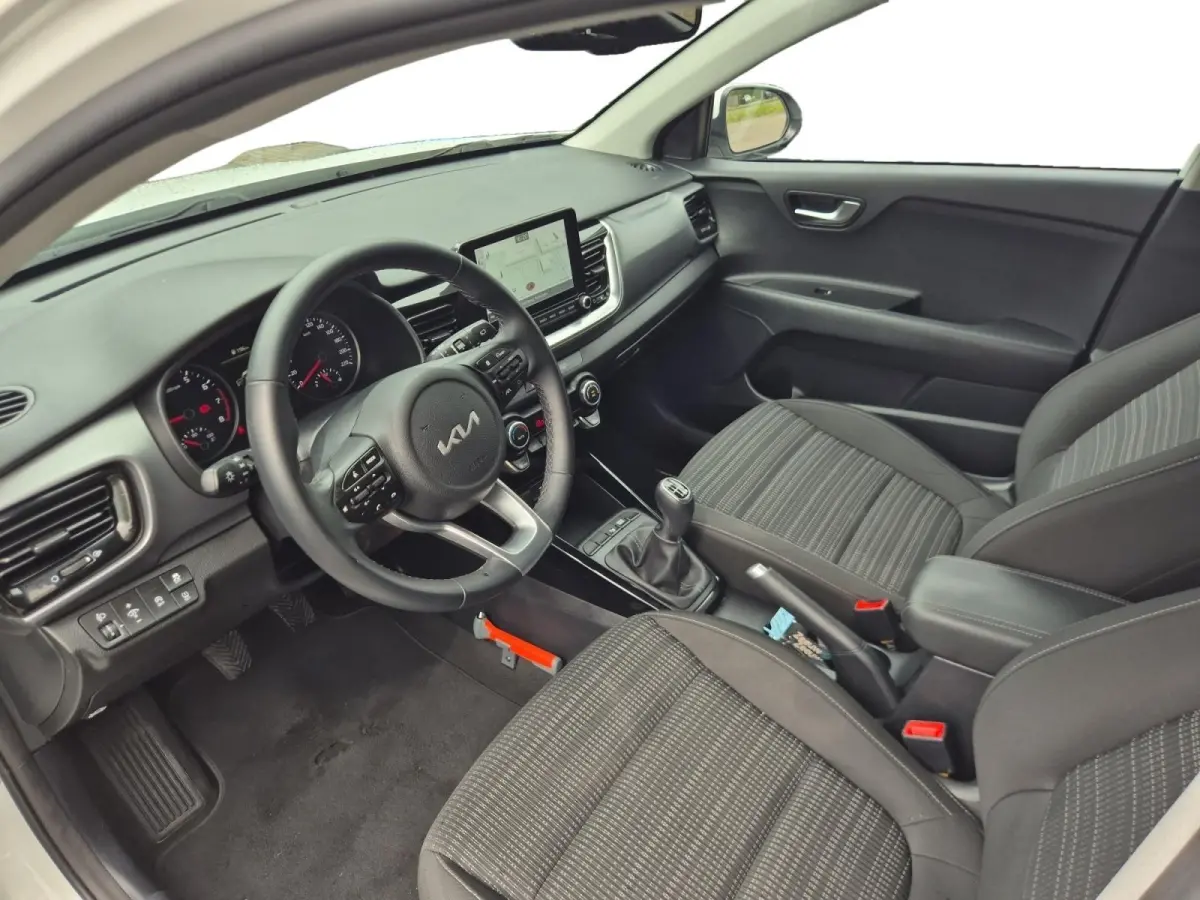 1.0 T-GDi MHEV DynamicPlusLine | Cruise Control | Climate Control | Navigatie | LM Velgen | Camera | Privacy Glass |